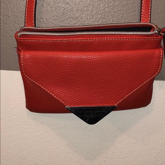 Bag - Picture 2 of 6